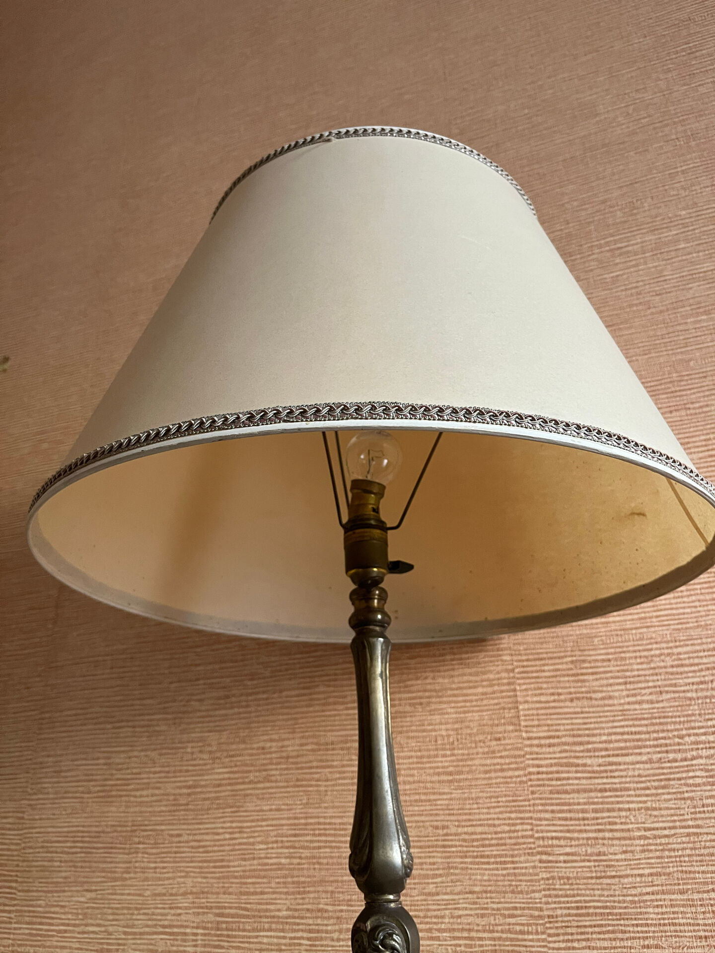 Patinated brass floor lamp — Louis XV style