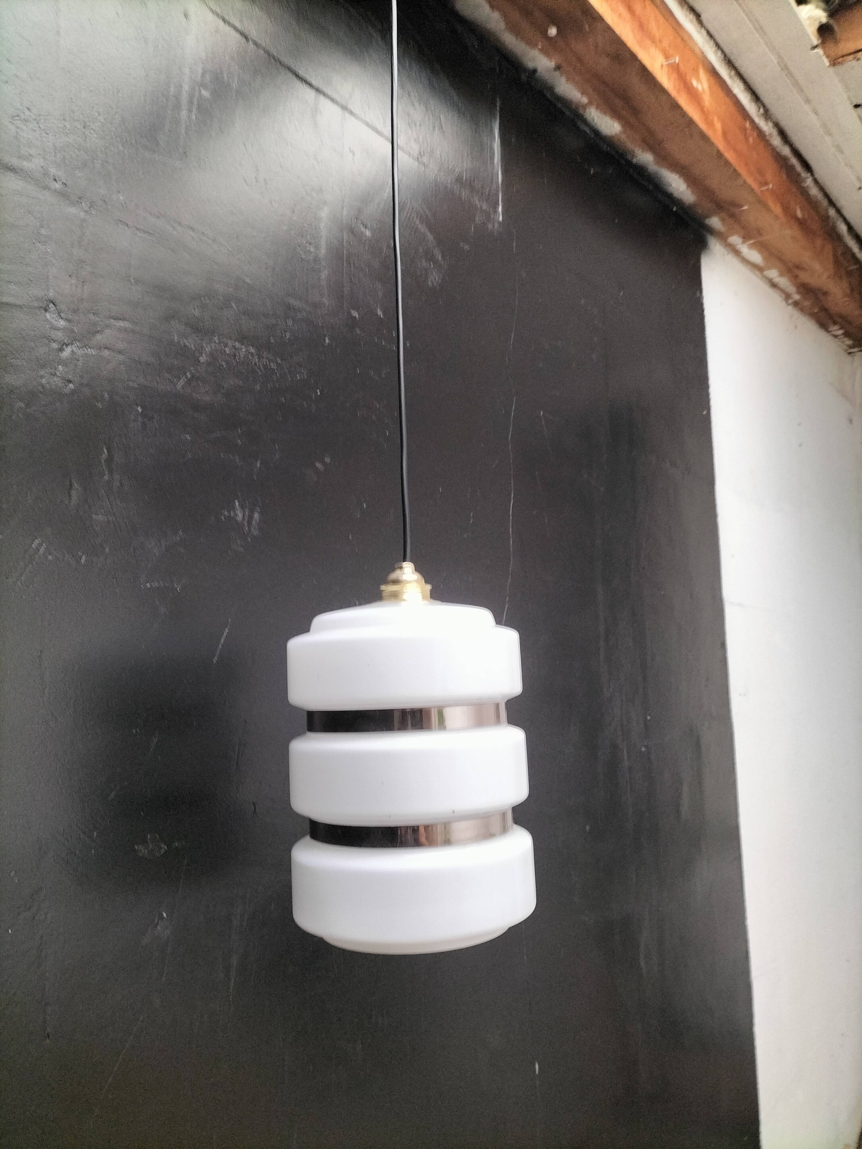 Vintage opaline suspension