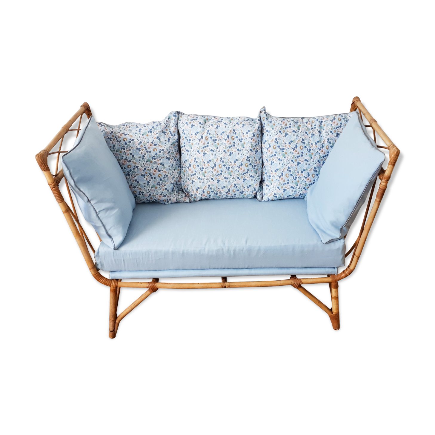 Sofa in child rattan + dressing