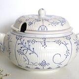 Boch La Louvière soup tureen / vegetable dish, Copenhague model