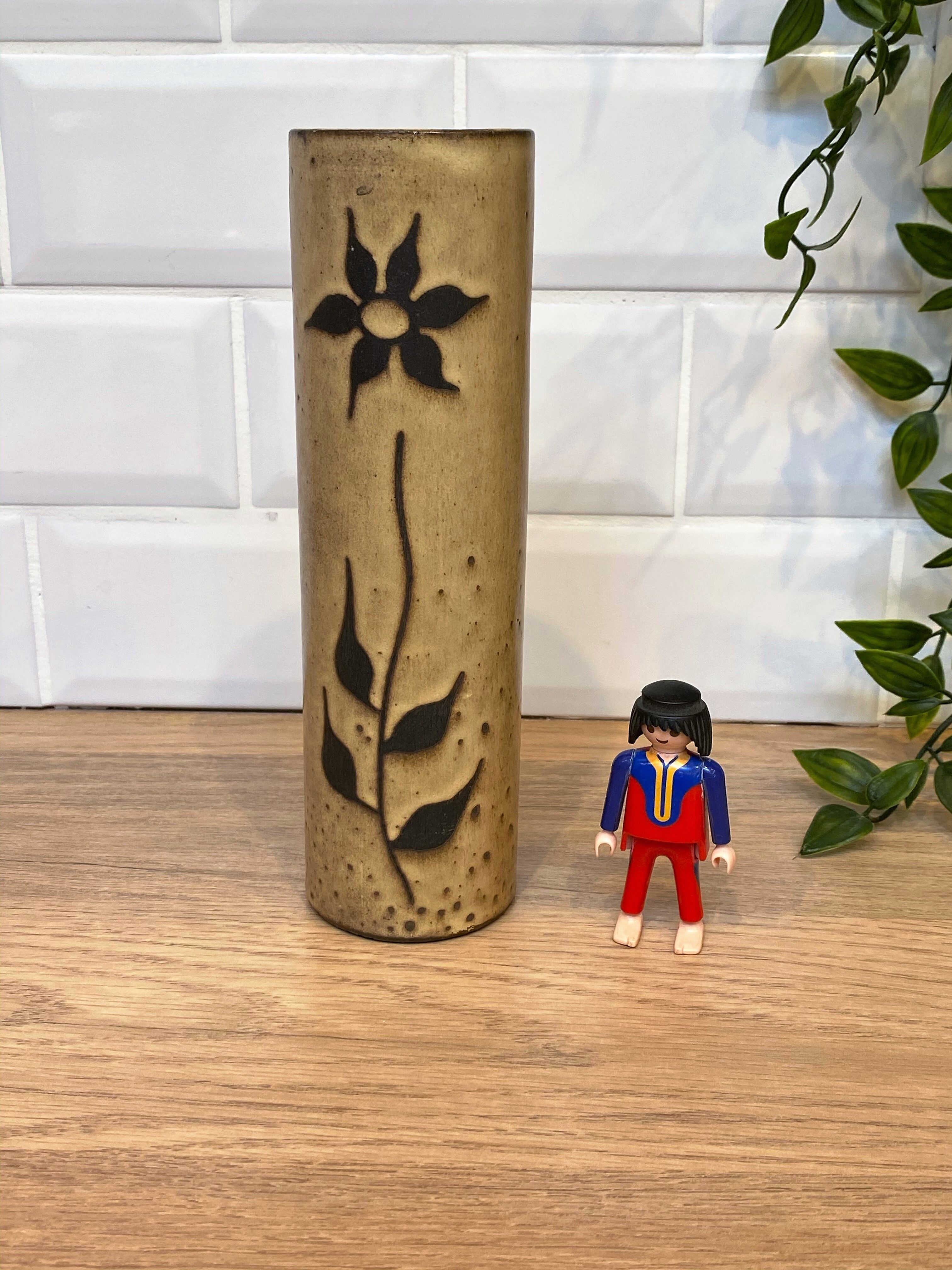 Ceramic soliflore vase