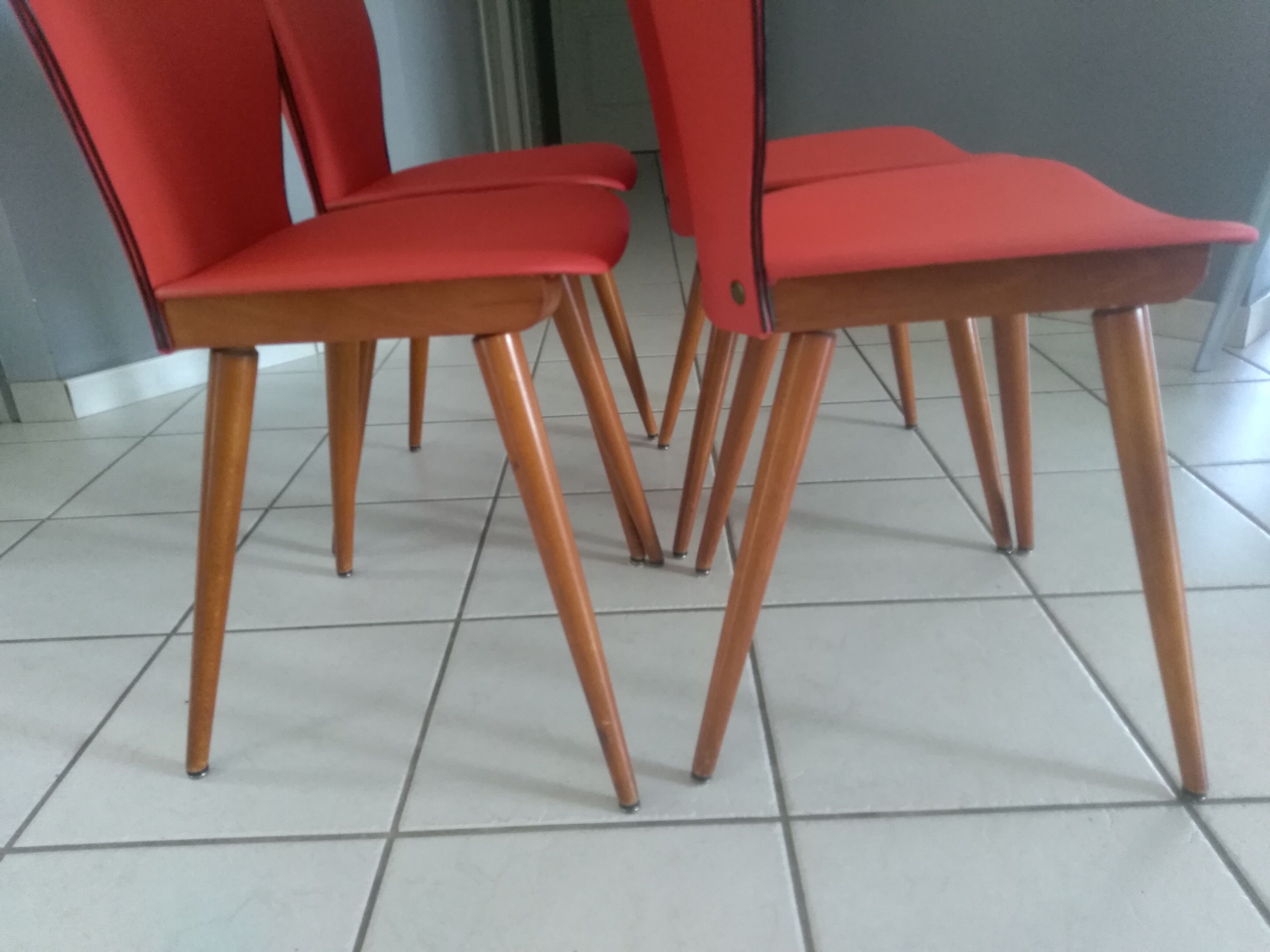 Suite of 4 chairs by Bistrot Baumann 800 by Swiss designer Max Bill 1950s
