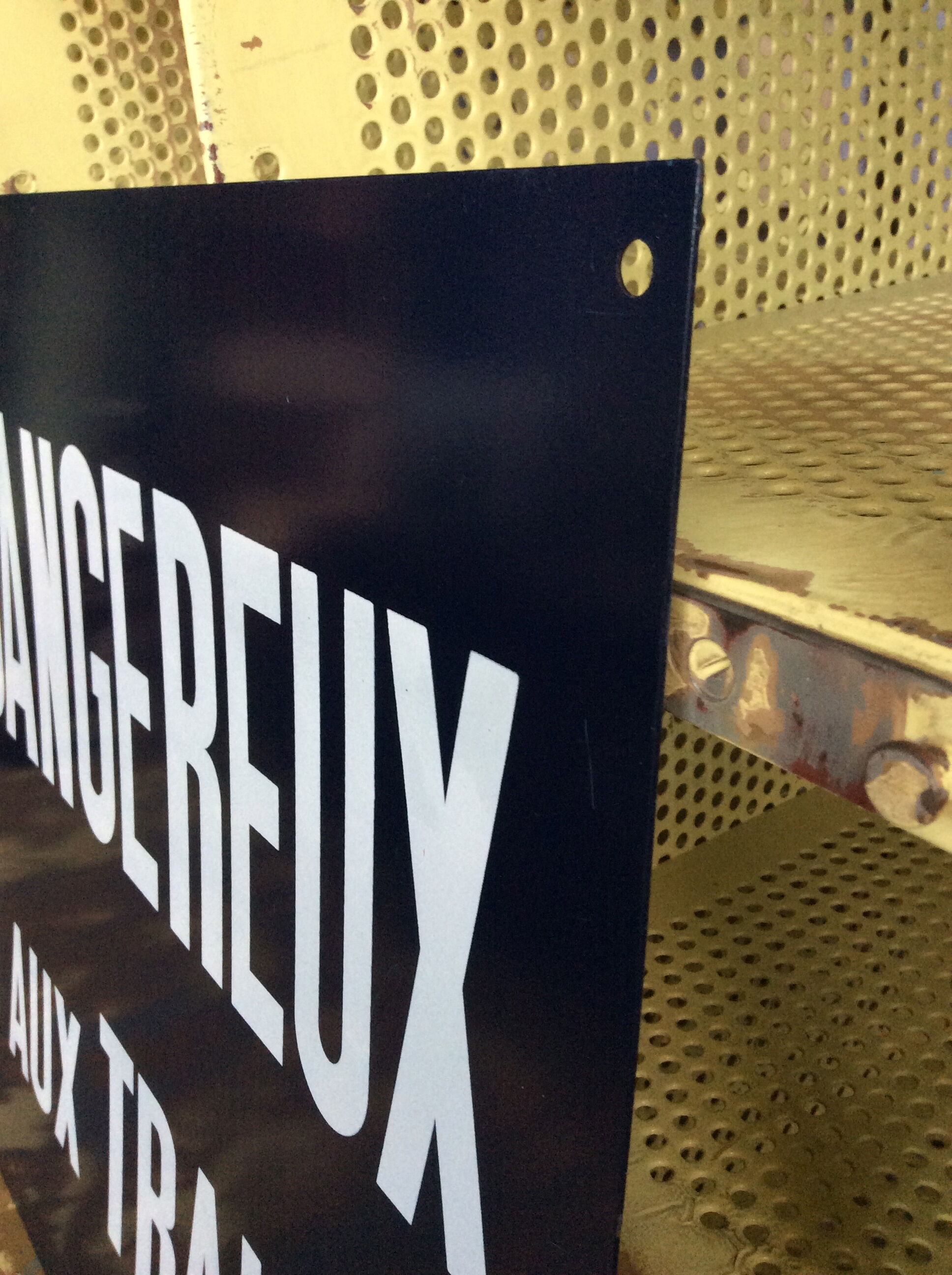 Sign painted plate Sncf railway trains Dangerous passage ungladed