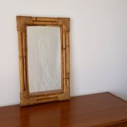 Miroir en rotin et bambou rectangulaire années 60-70