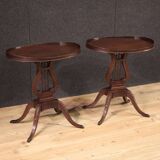 Paire de tables d'appoint anglaises du XXe siècle