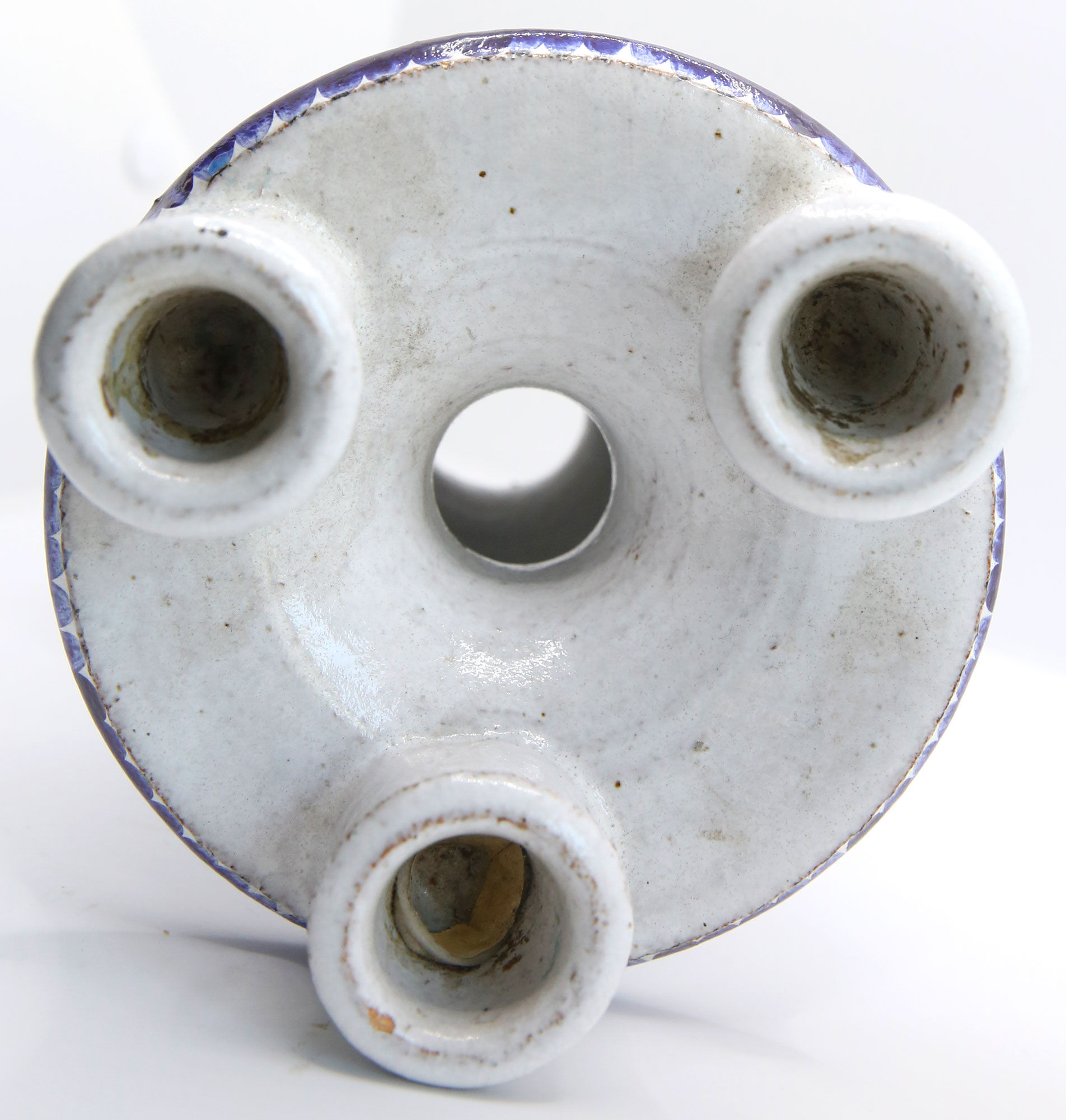 Triple candle holder in Biot earthenware with blue flower patterns