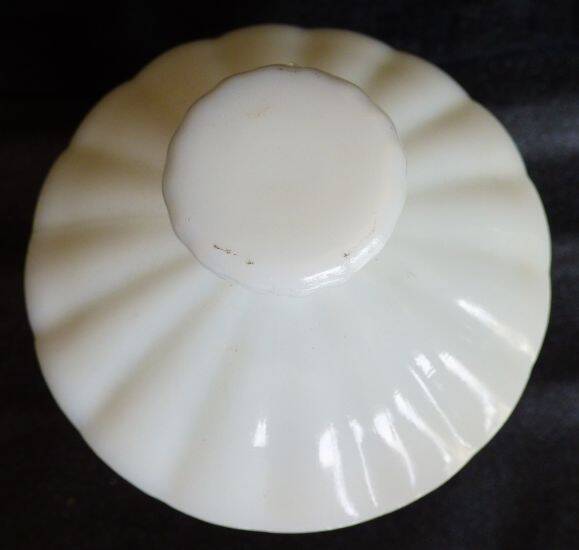 Sucrier vintage en verre blanc épais