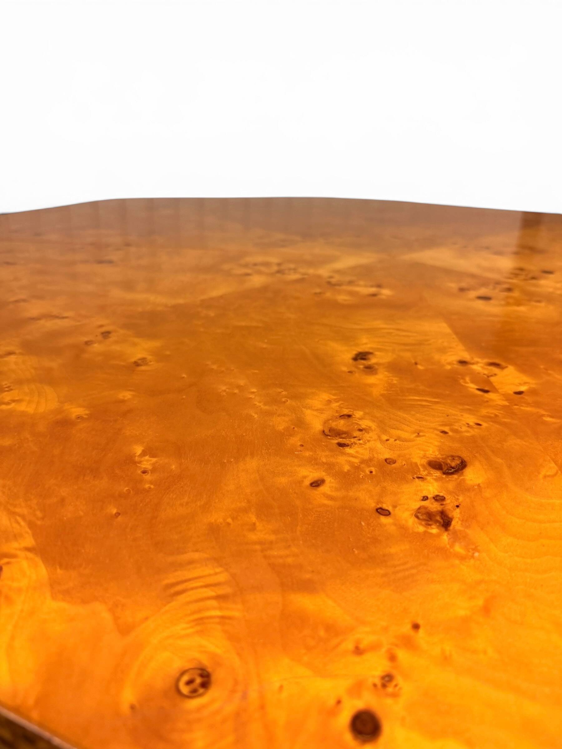 Octagonal extendable dining table Mario Sabot in burl (1970s)