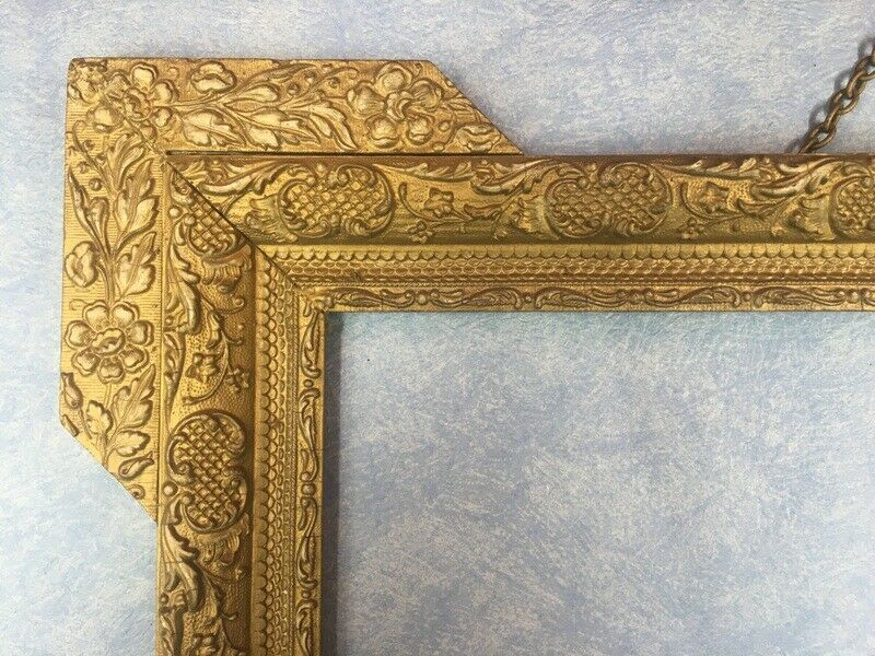 Frame 1900 old gold 44 x 53 cm at the strongest