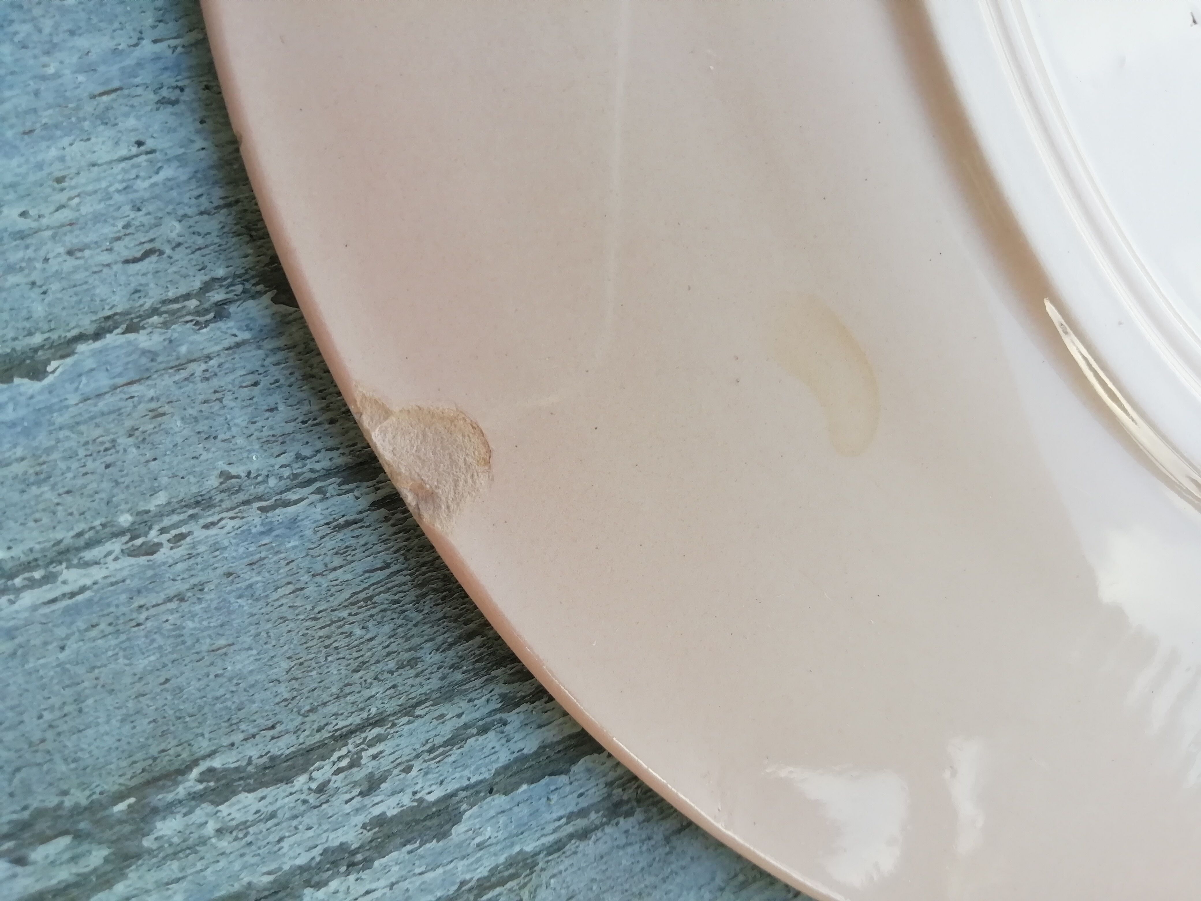 Digoin pink dessert plates