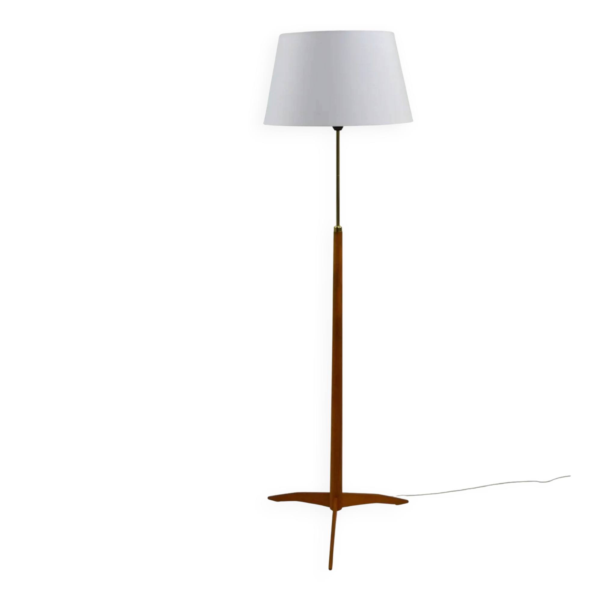 Oak and Brass Floor Lamp Marked “GO 12 WDH”, Sweden, 1950s