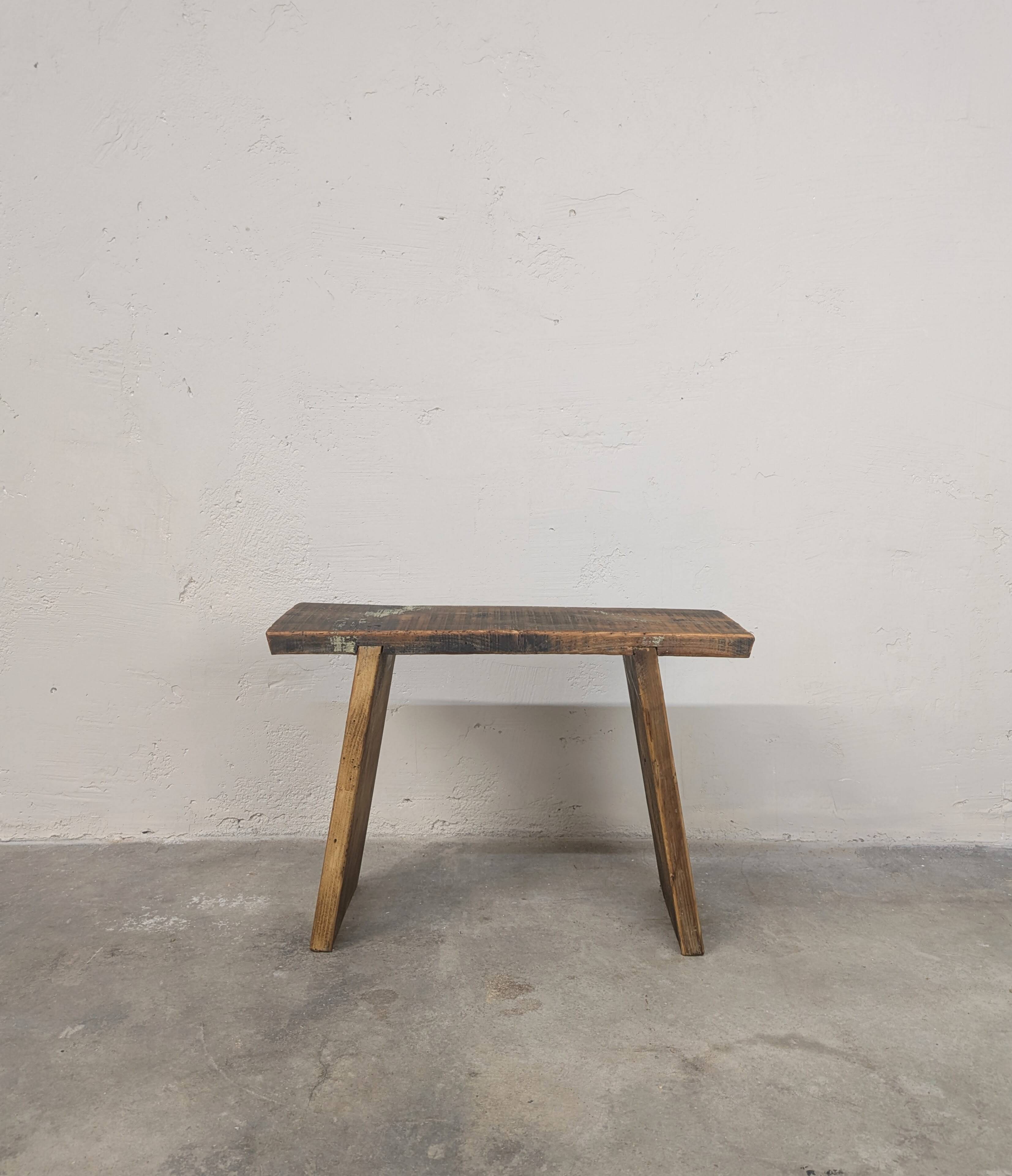 Bench / raw wood workshop stool