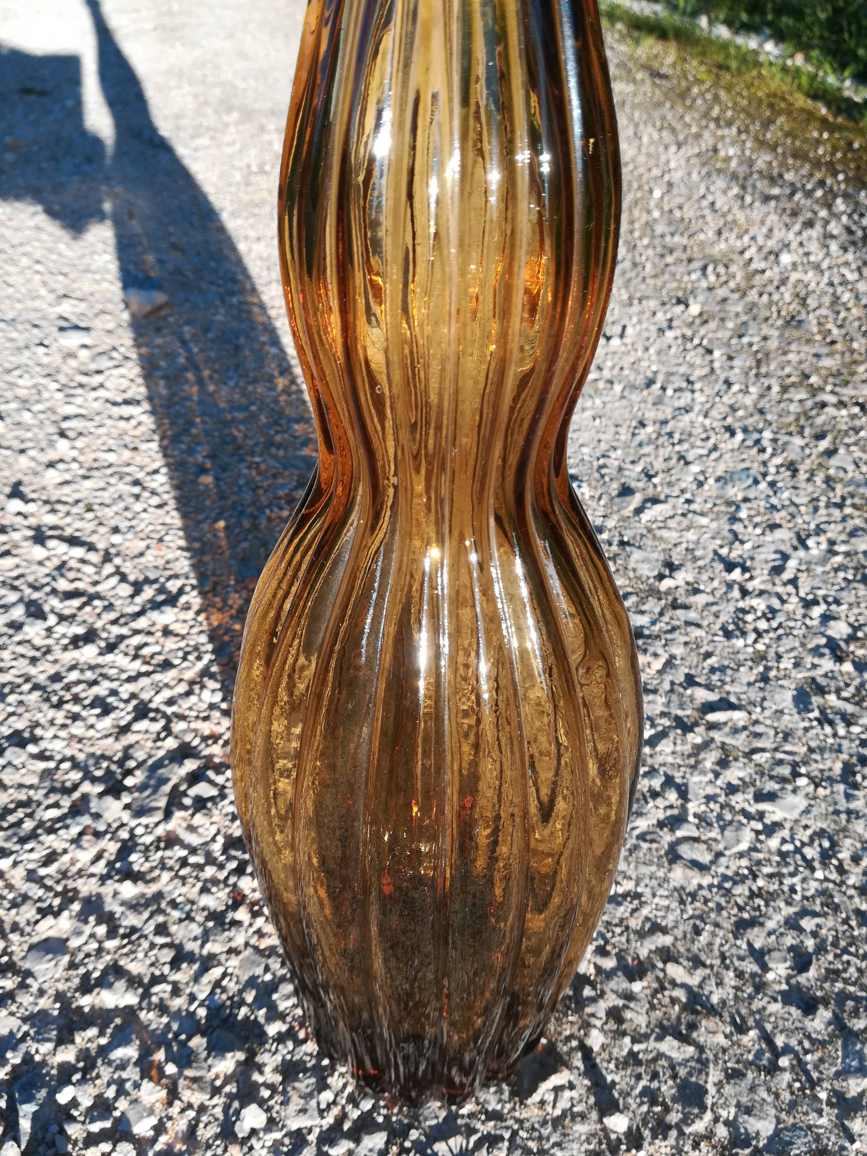 Decanter vintage style empoly