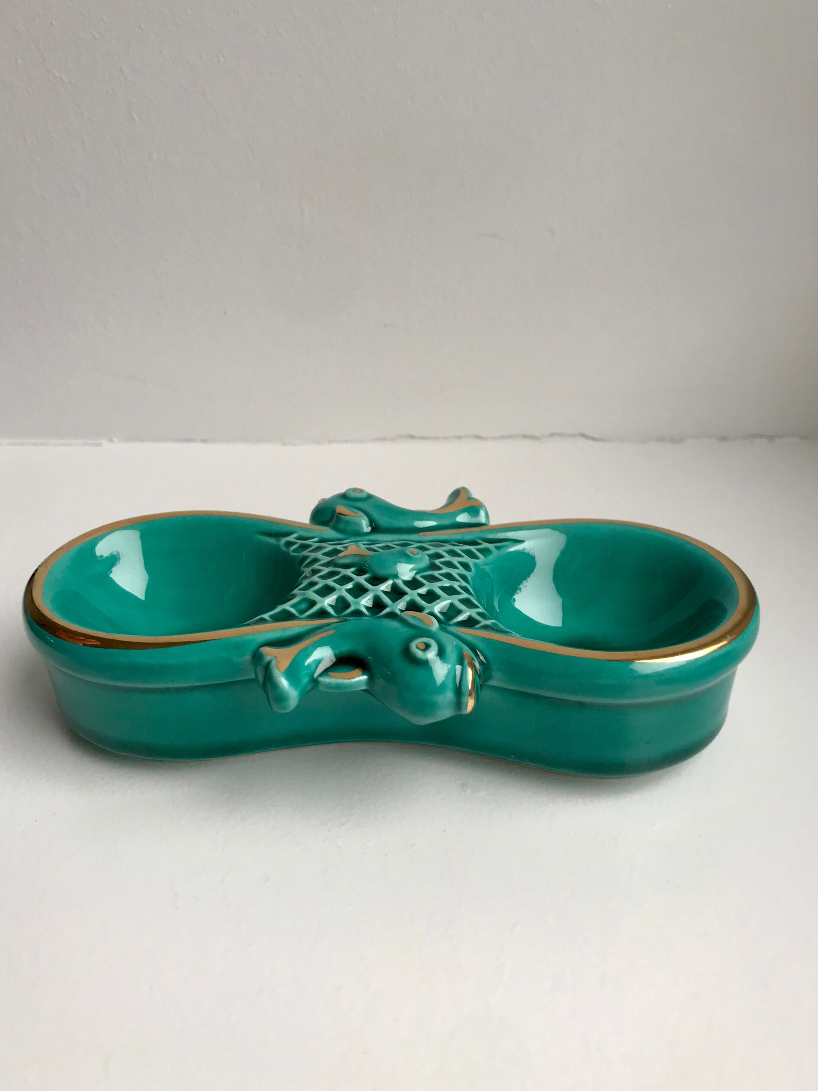 Green and gold ceramic salt shaker Art Deco 30s