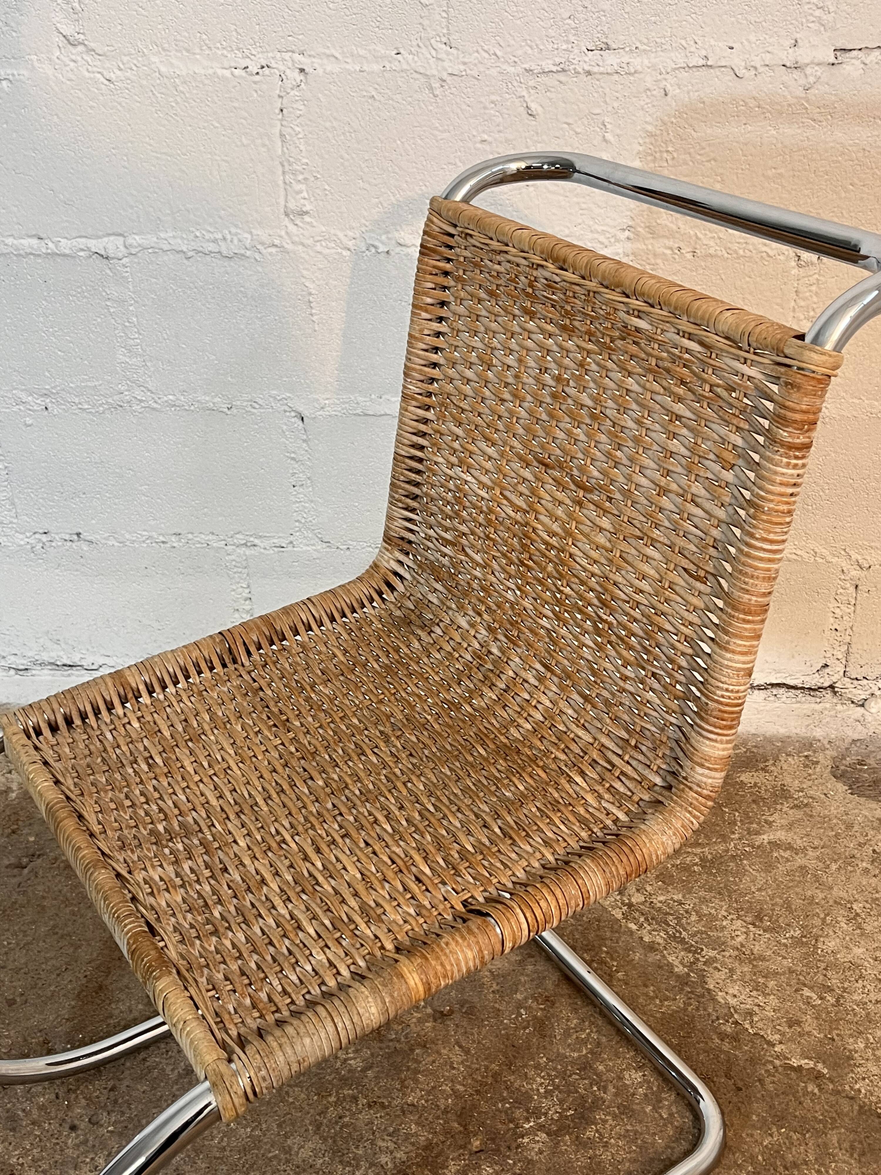 Set of 4 mr10 rattan chairs by mies van der rohe