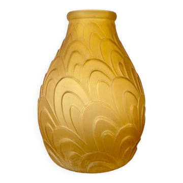 Large amber Art Deco molded glass vase