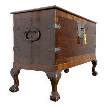Antique chest (Chippendale style)