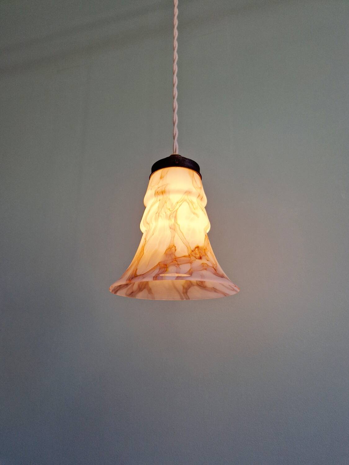 Art Deco pendant light in pink marbled opaline (4 available)