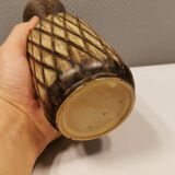 Vase de la poterie danoise Løvemose, avec glaçage partiel en fourrure de lièvre. Estimé dans les années 1970.