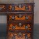 Bureau à caissons jumelés double face avec marqueterie hollandaise antique