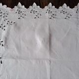 Square tablecloth old white lace Richelieu