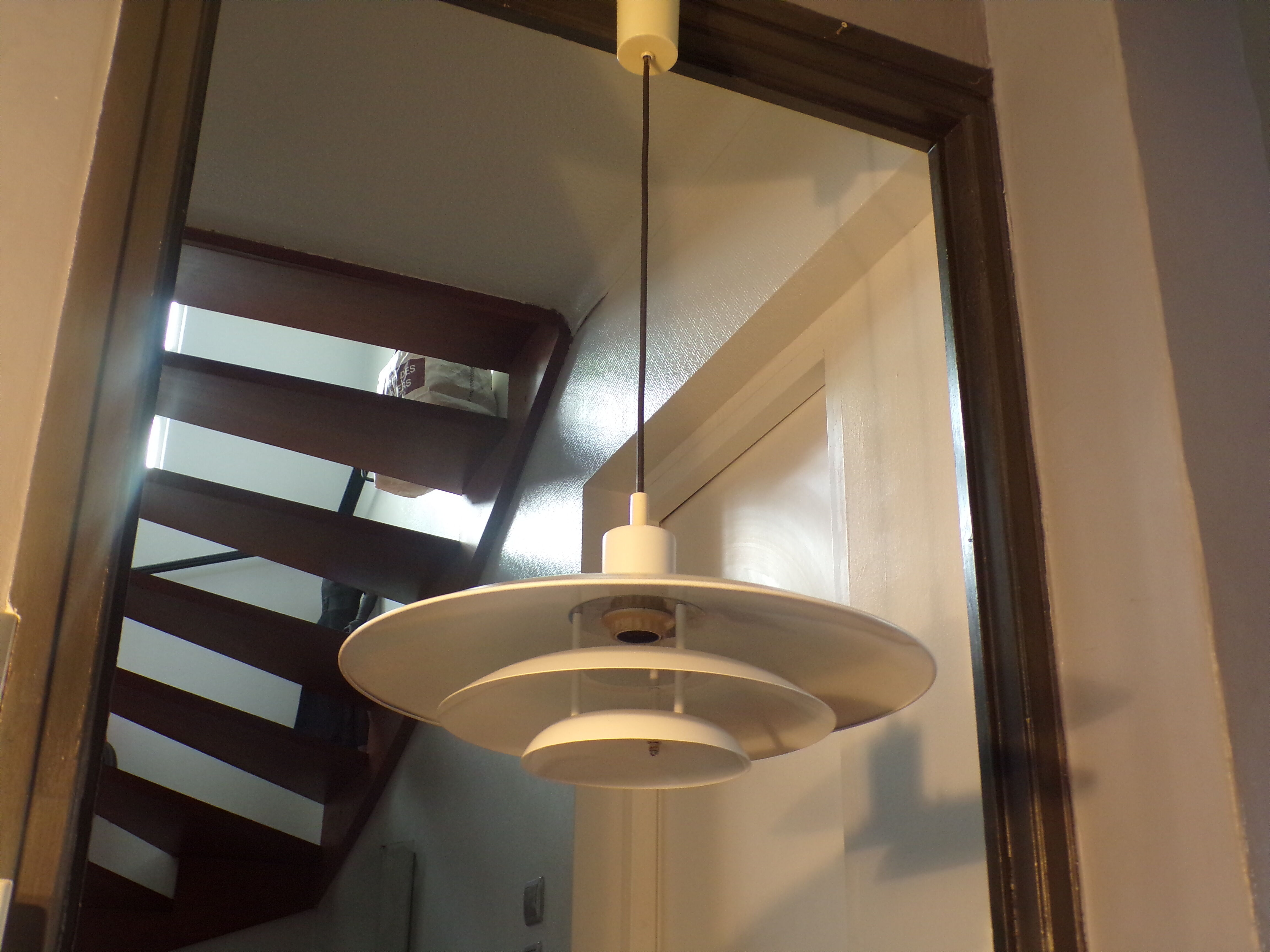 Swedish hanging in sheet metal