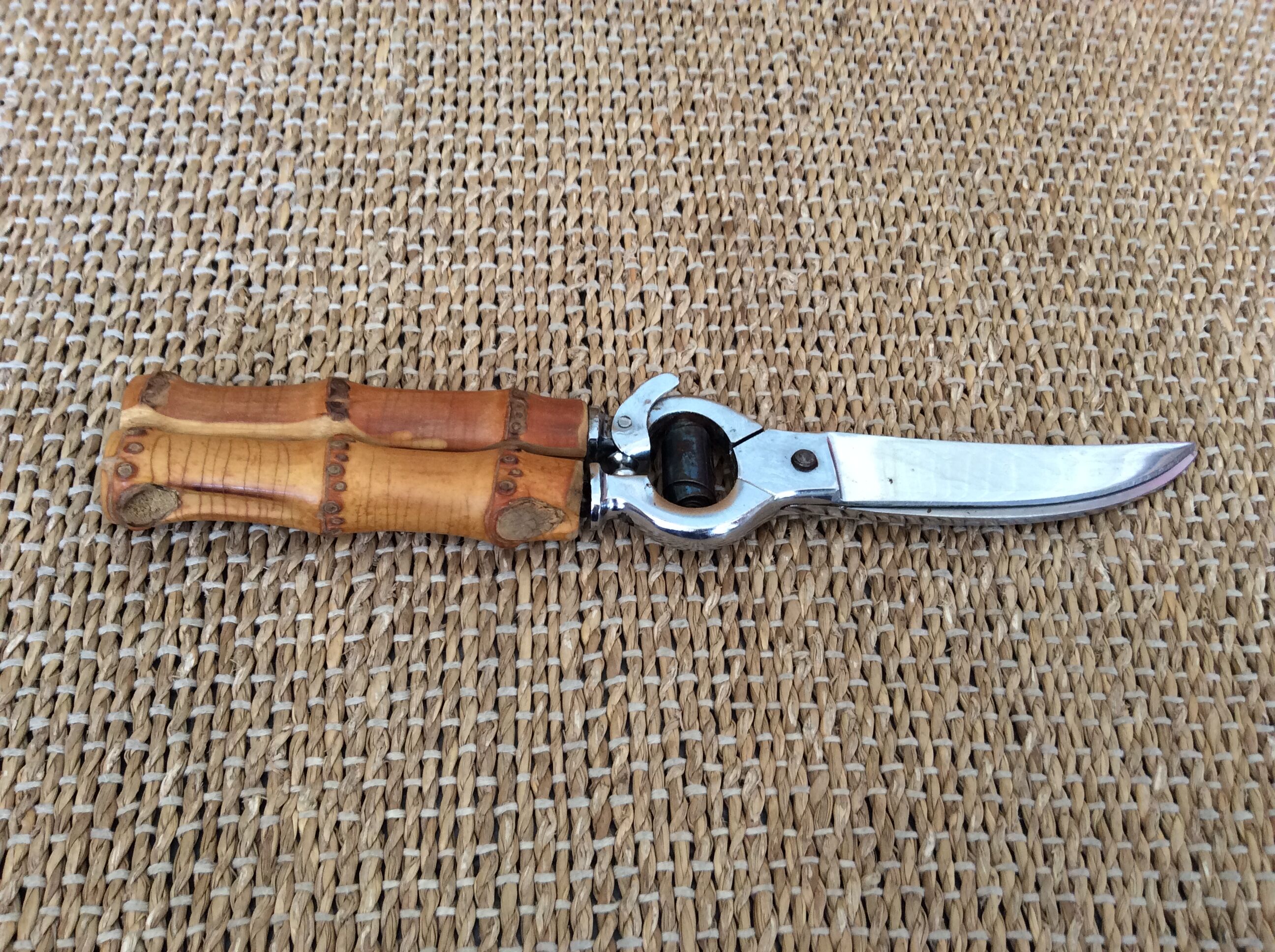 Bamboo pruning shears