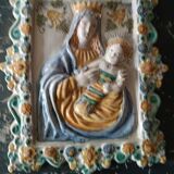 Plaque en majolique Madone à l'enfant