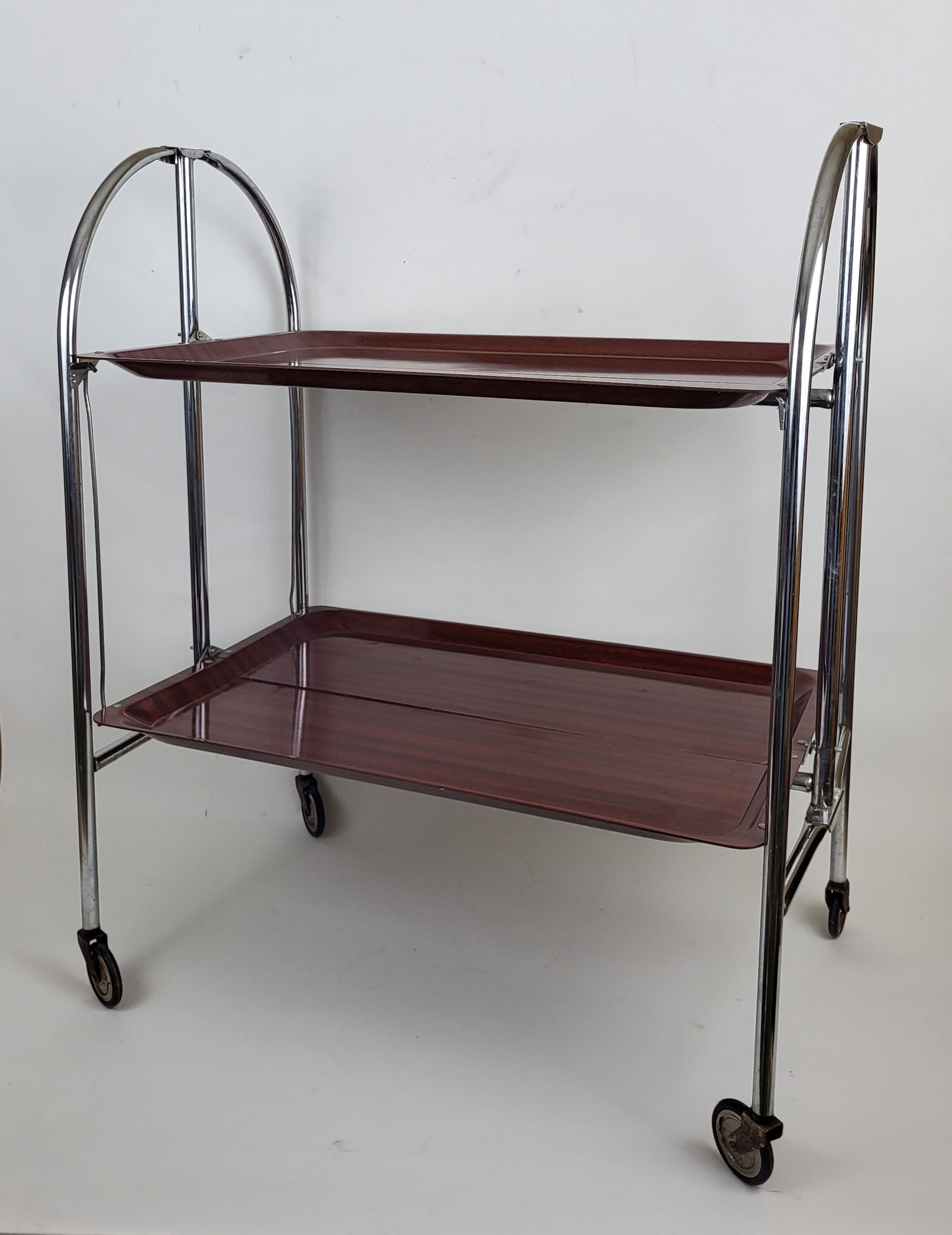 Formica vintage folding service