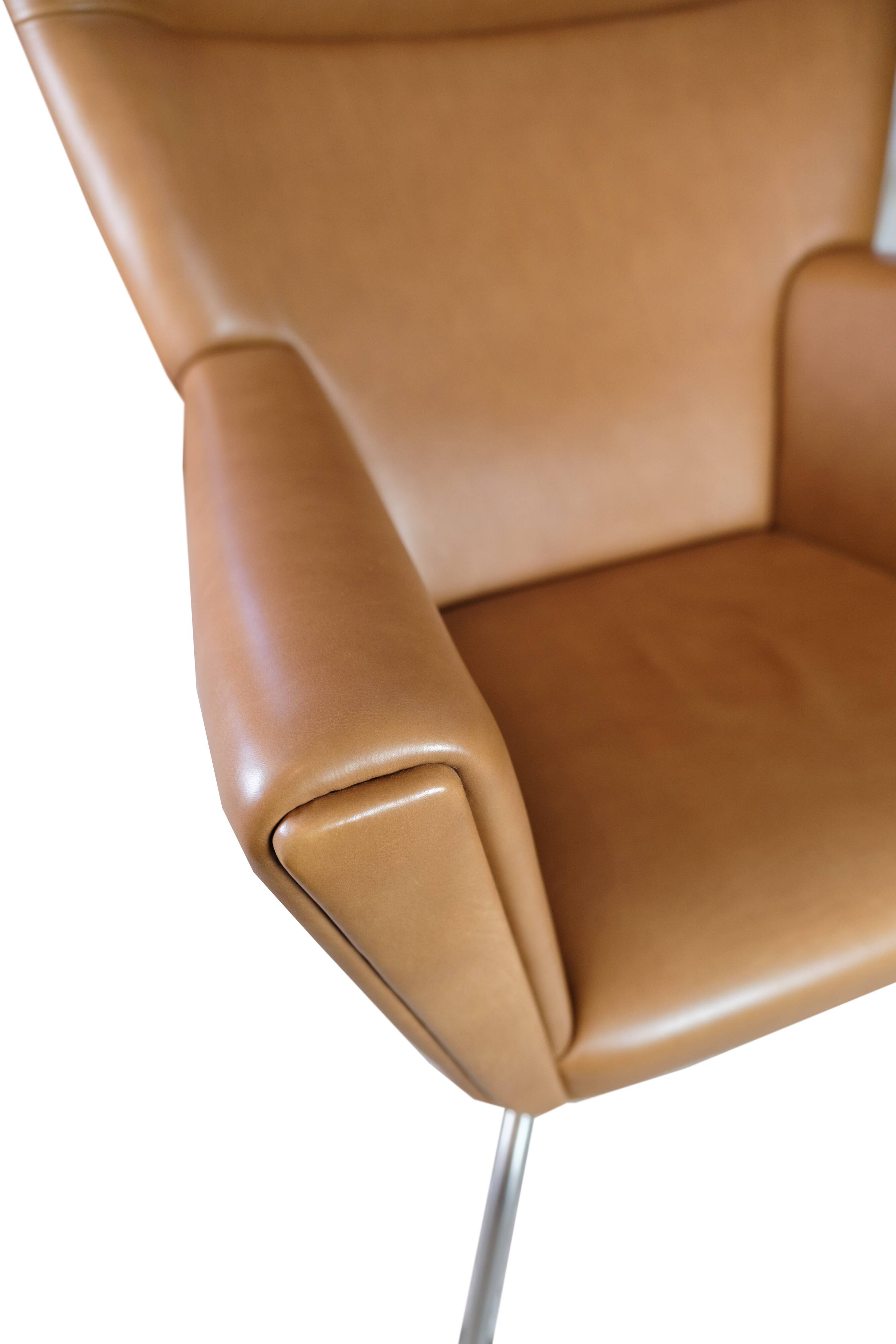 Wingchair Model Ch445 In Walnut Elegance Leather By Hans J. Wegner