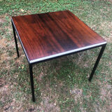 Table basse carré métal noir et plateau palissandre vers 1960
