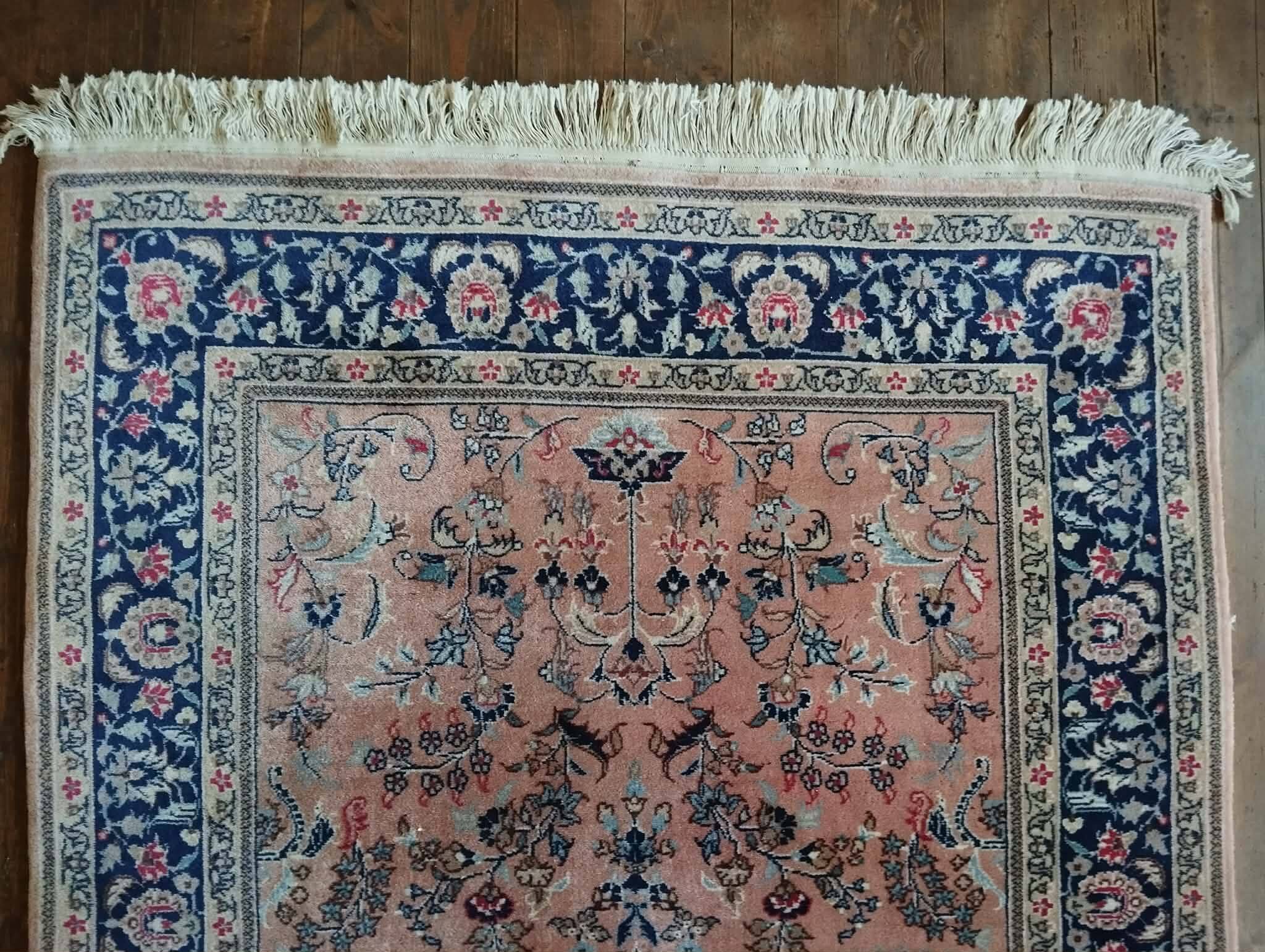 Handmade Persian Sarough rug 189x125cm