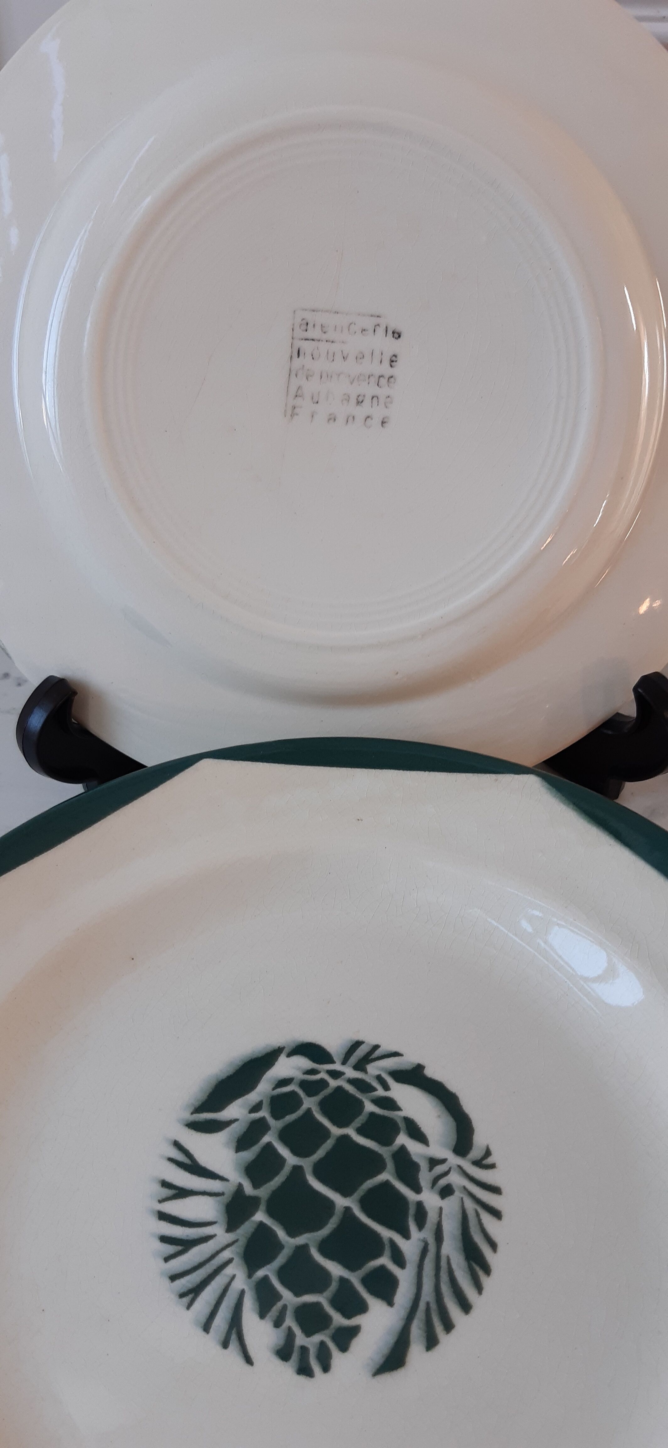 Set of 6 flat green plates Aubagne
