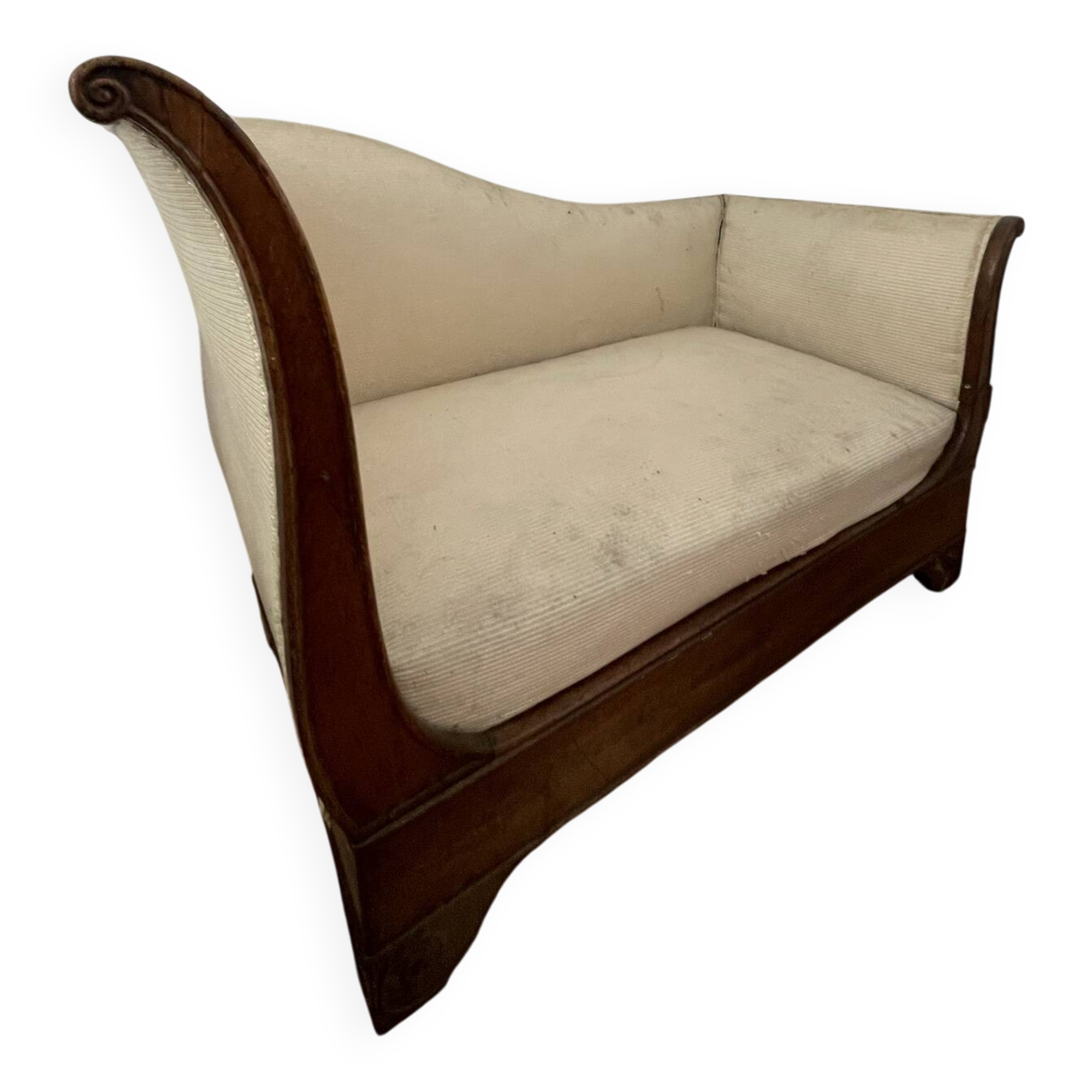 Meridian with a solid walnut system - Restoration style