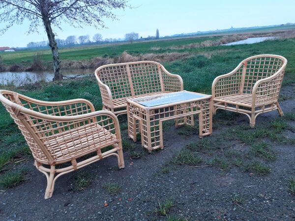 Salon de jardin en rotin