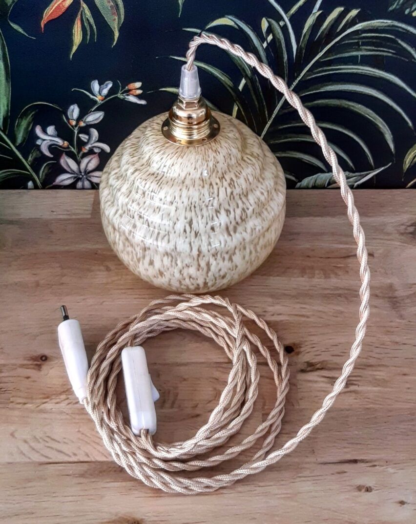 Clichy glass globe lamp