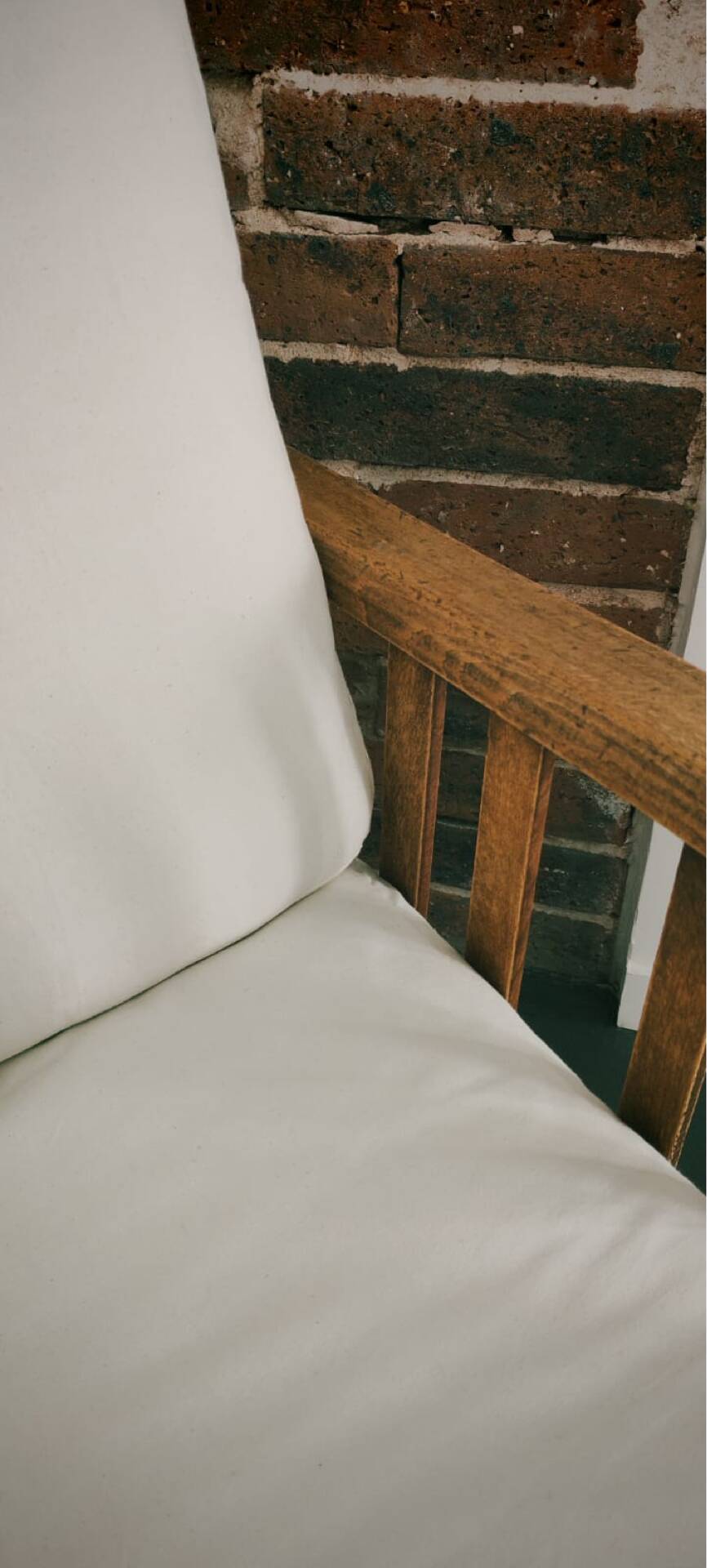 Sleek design armchair for reading nook