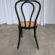Chaise de salle à manger vintage style Thonet en bois noir et assise en cannage 1970