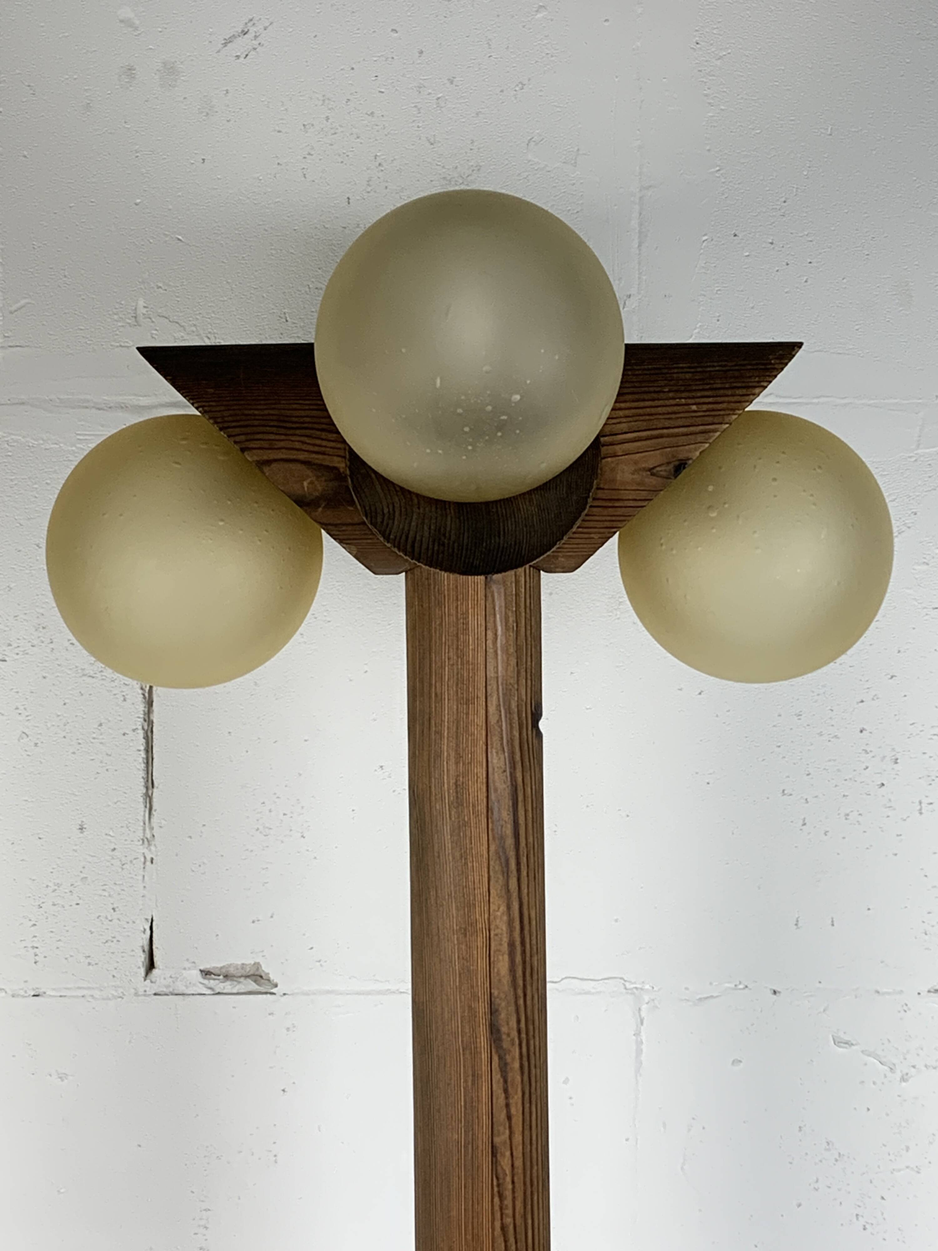 Midcentury brutalist oak floor lamp with 4 spheres, 1970s  by Temde Leuchten