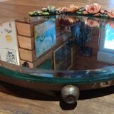 Mirror to pose, floral decoration, 1930