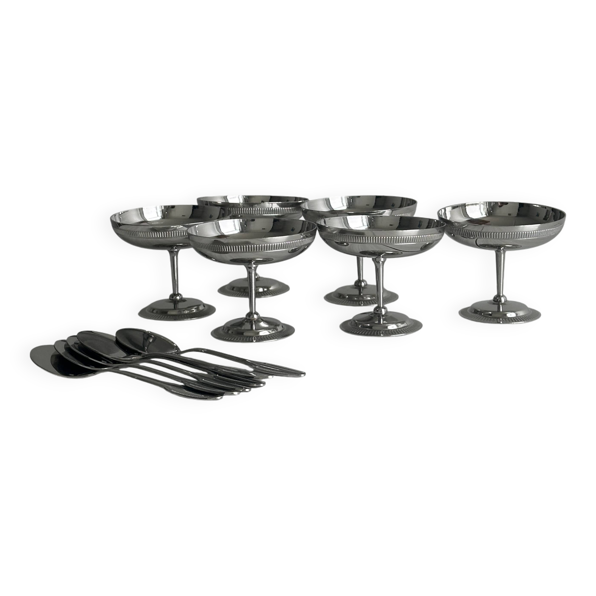 6 coupelles sur pied en inox Letang Remy