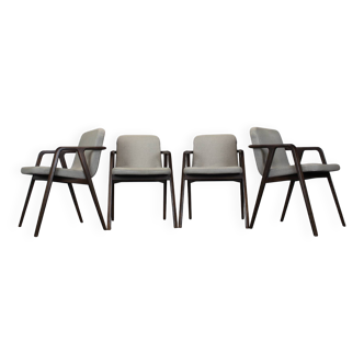 4 chaises Lolita par Porada