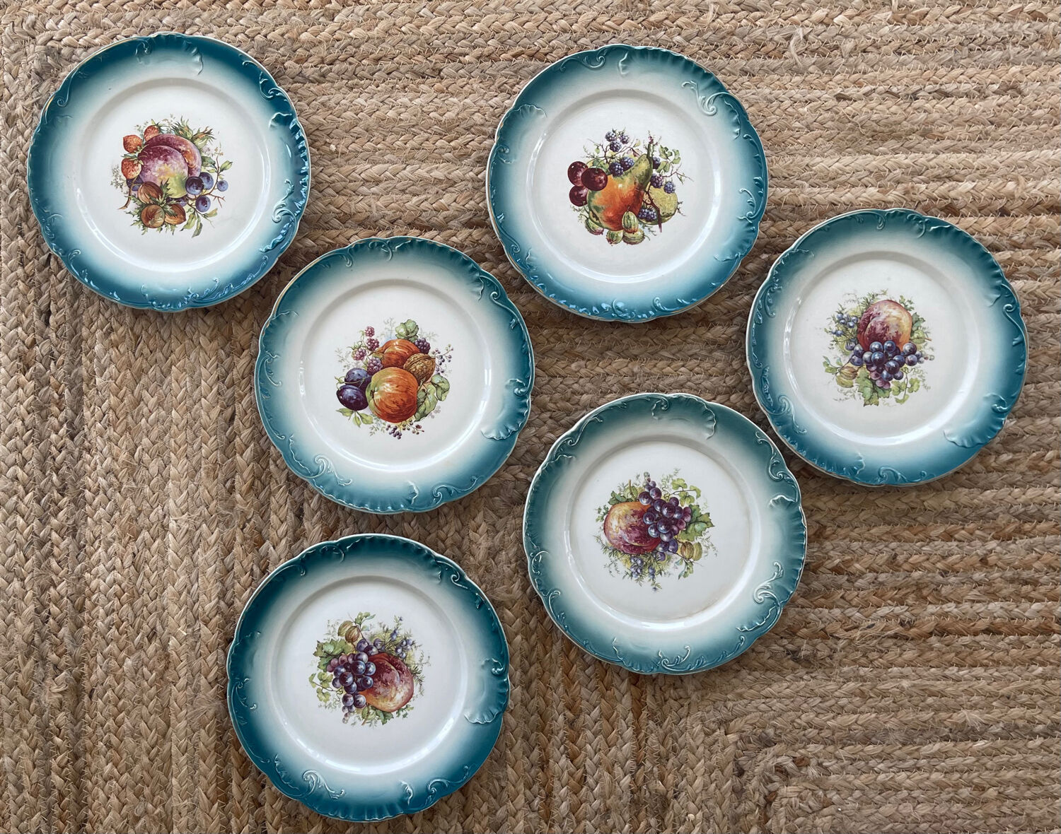 6 dessert plates in earthenware