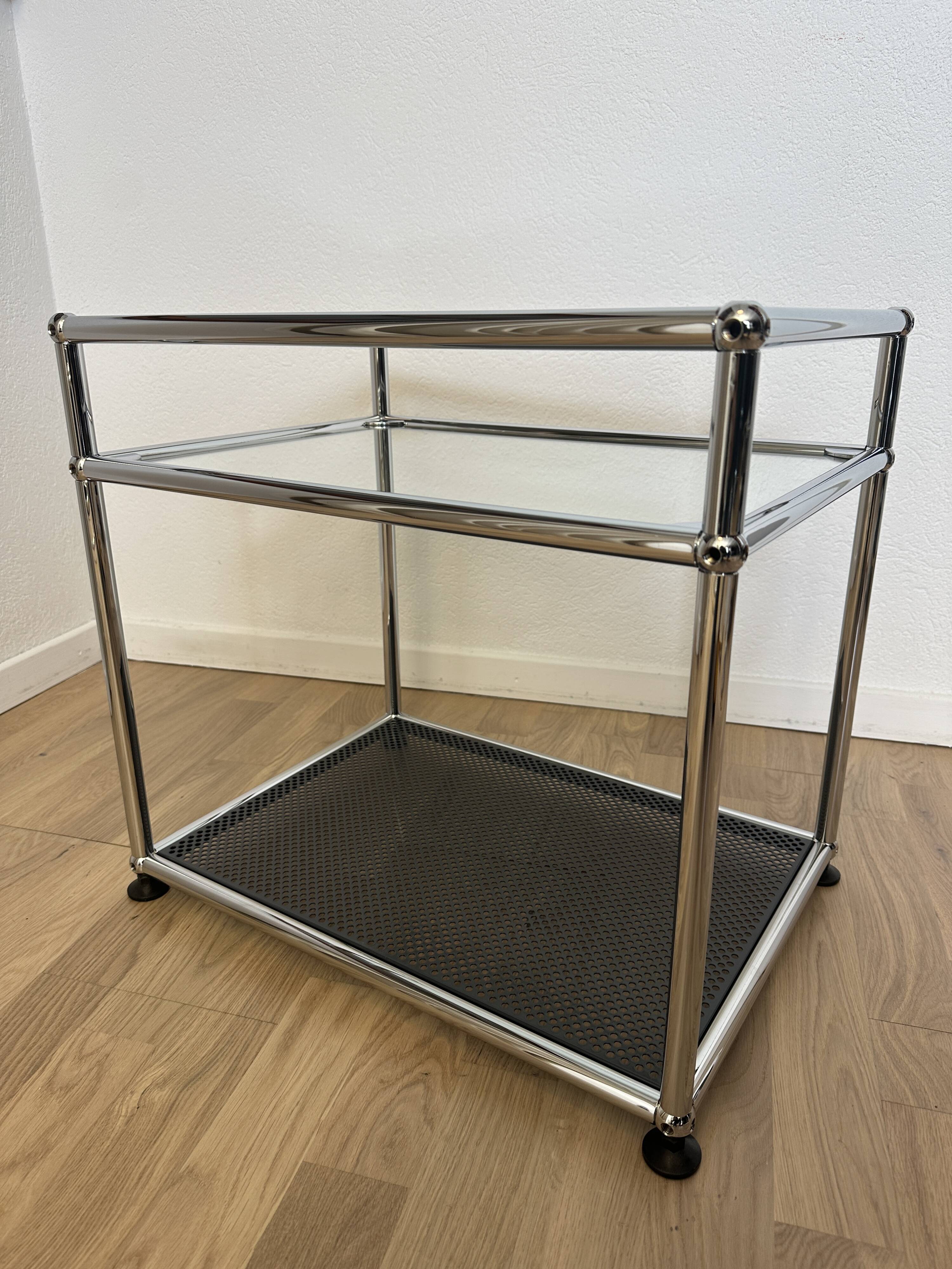 Table d’appoint USM Haller en verre et Gris Anthracite
