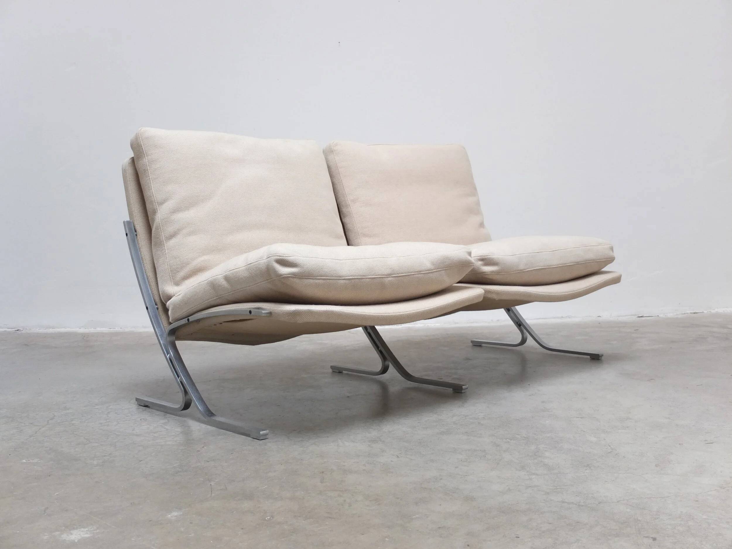 Canapé 2 places unique dans le style de Fabricius & Kastholm, années 1960.