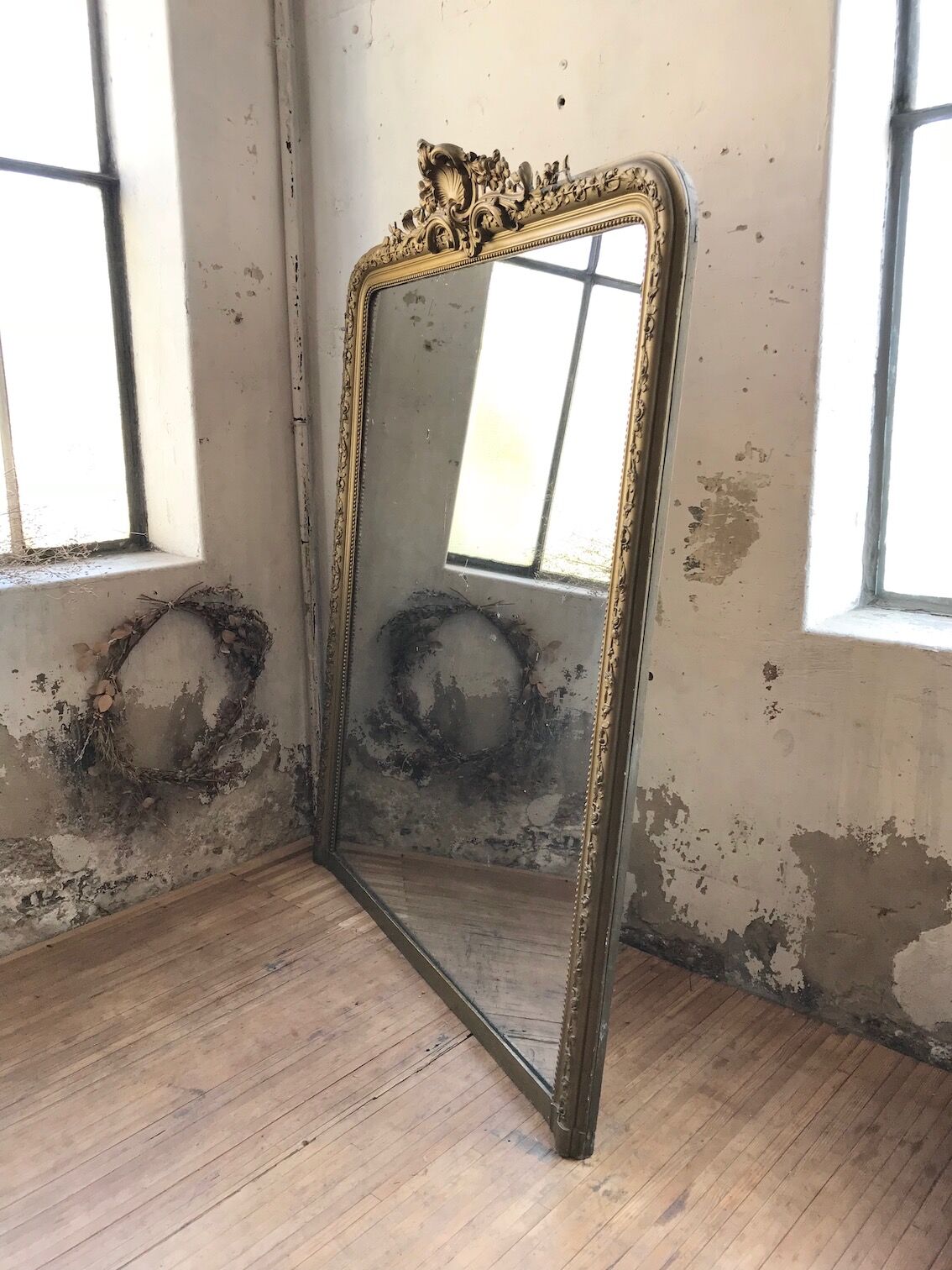 Mirror Louis Philippe flowery 141x180cm