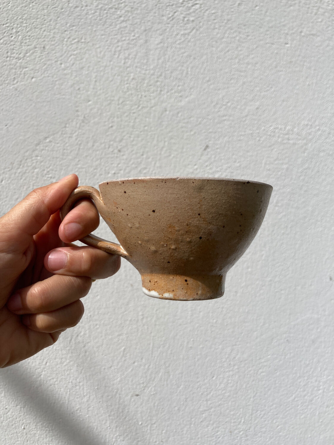 4 vintage stoneware cups