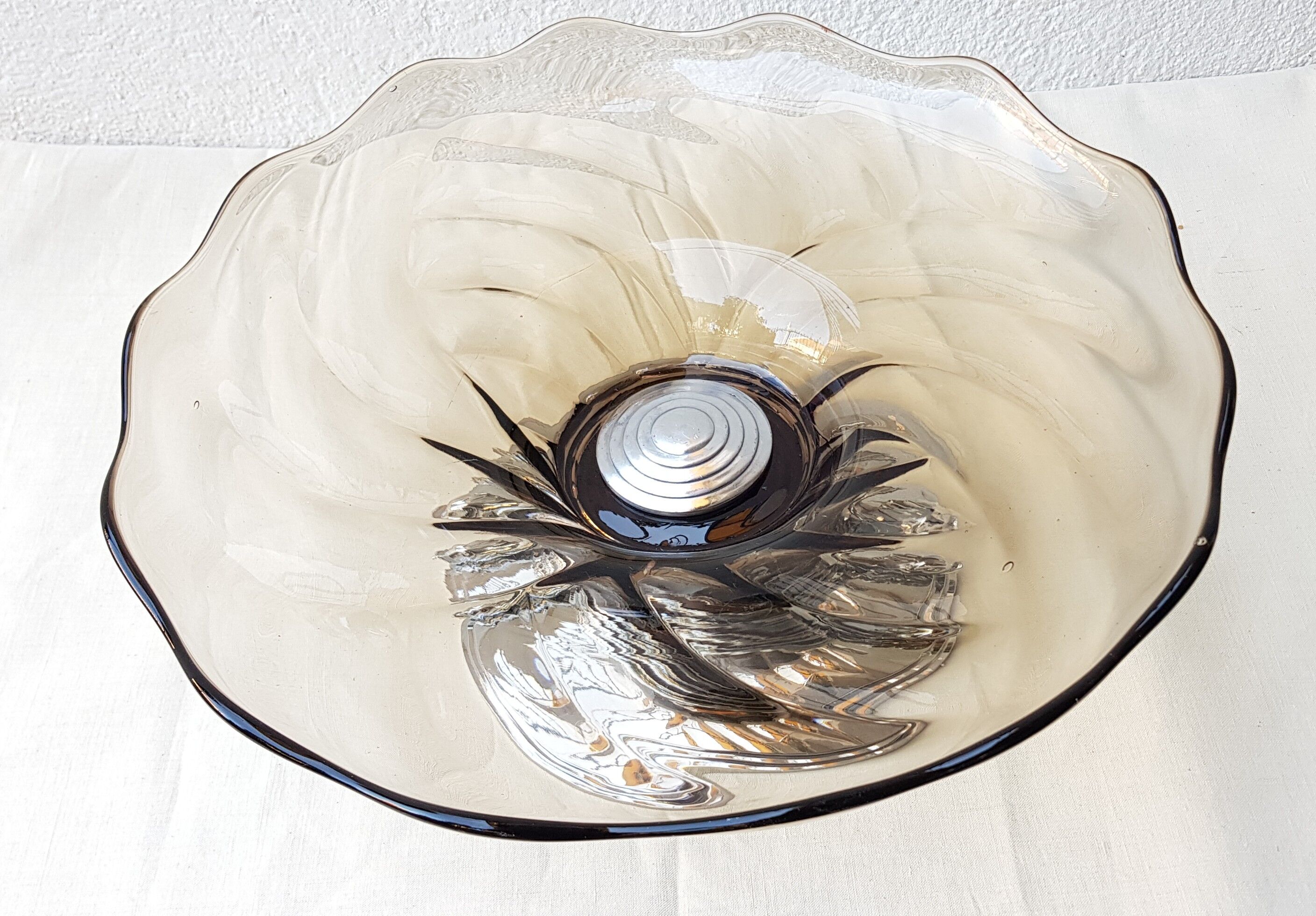 Glass cut smoked art deco