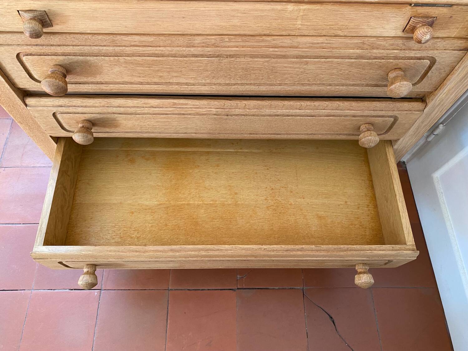 "Donkey's back" secretary by Guillerme and Chambron