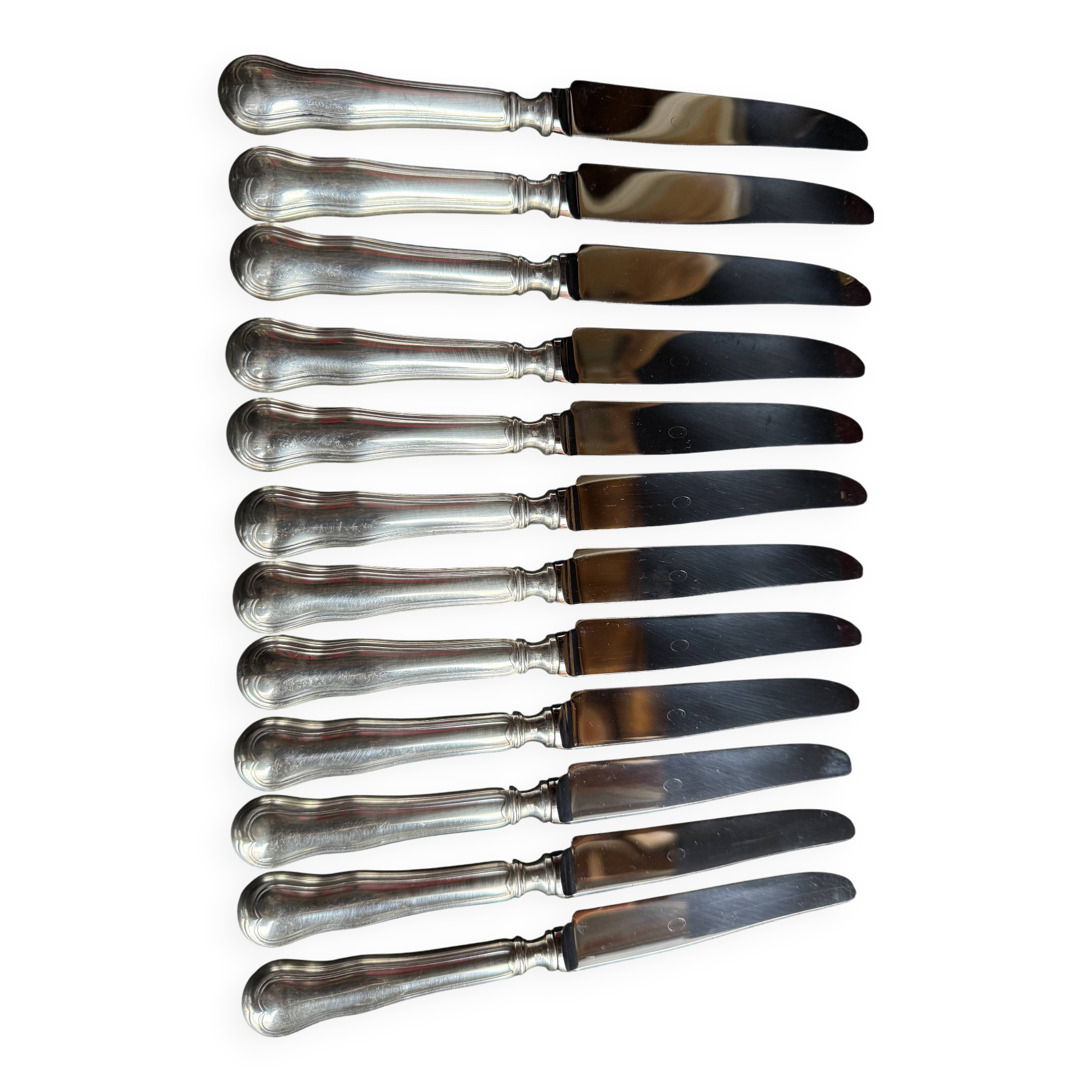 Box of 12 dessert knives – Silver-plated metal and stainless steel